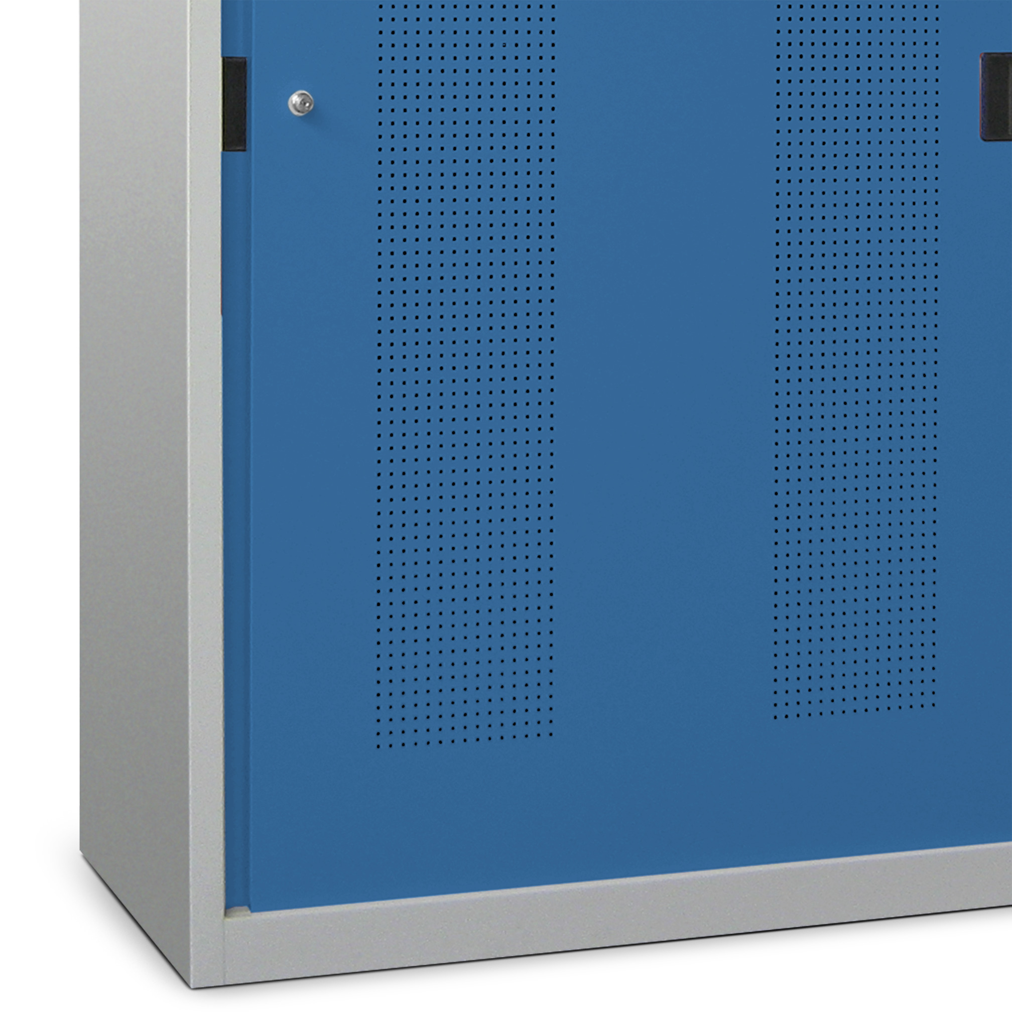 Cabinet type 5 with closed sliding doors