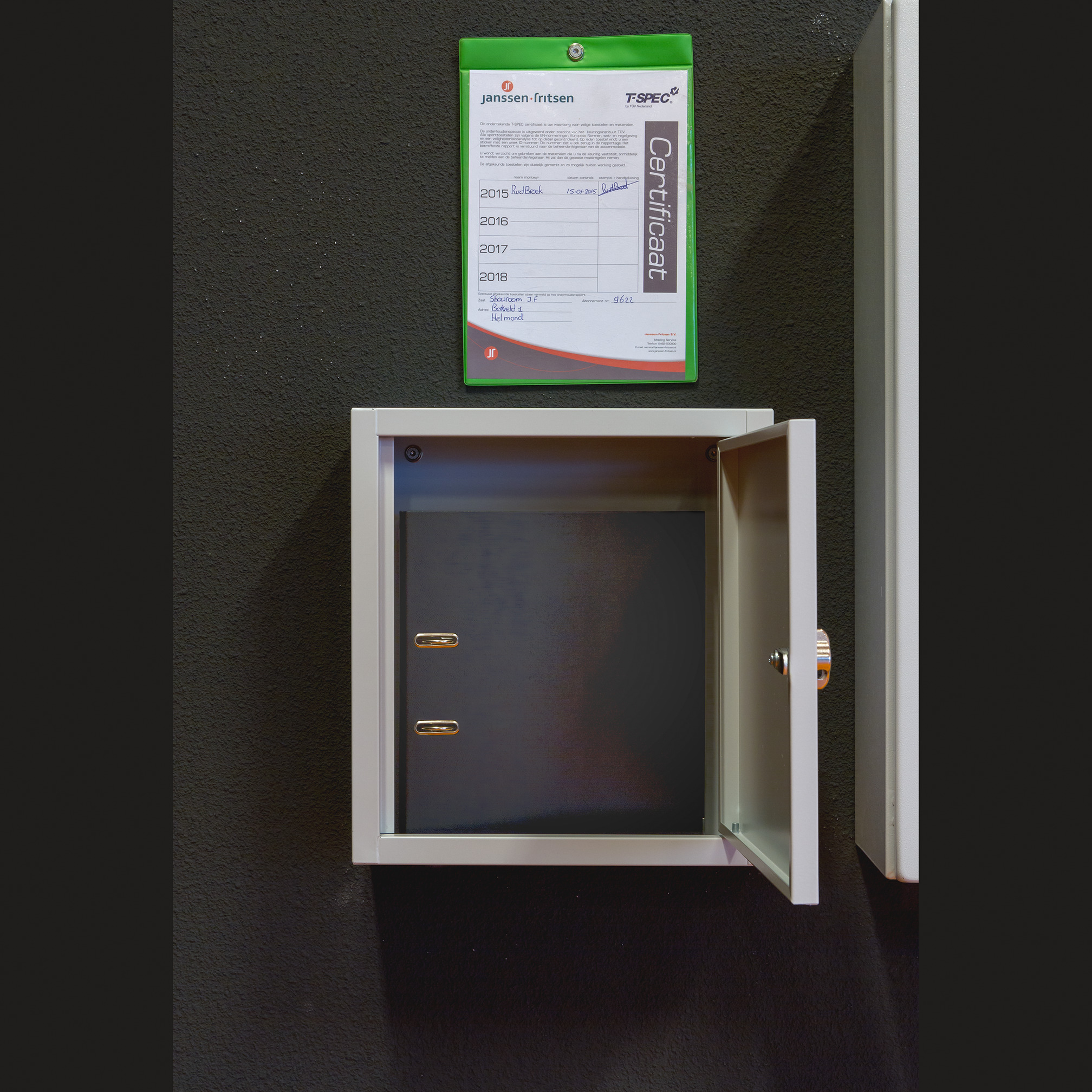 Safety cabinet