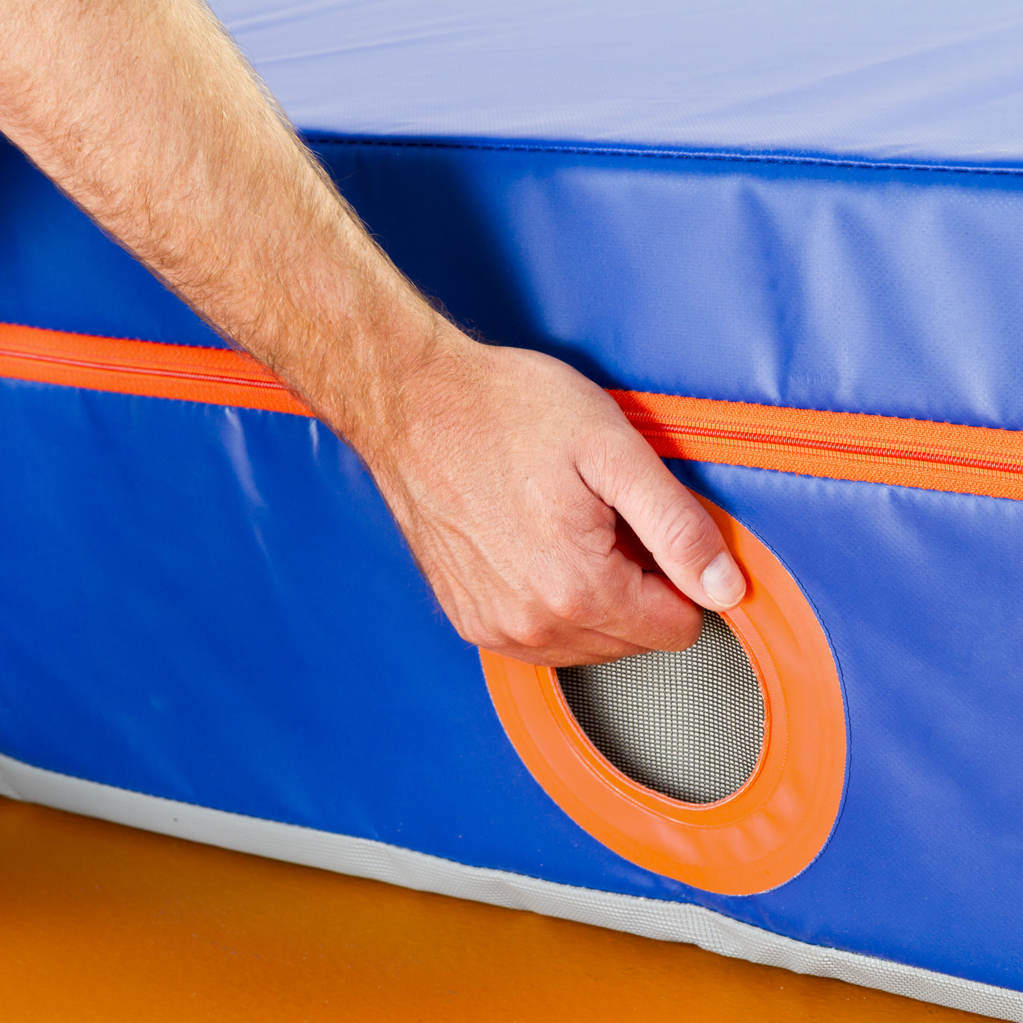 Landing mat Mentor, 35 kg/m³