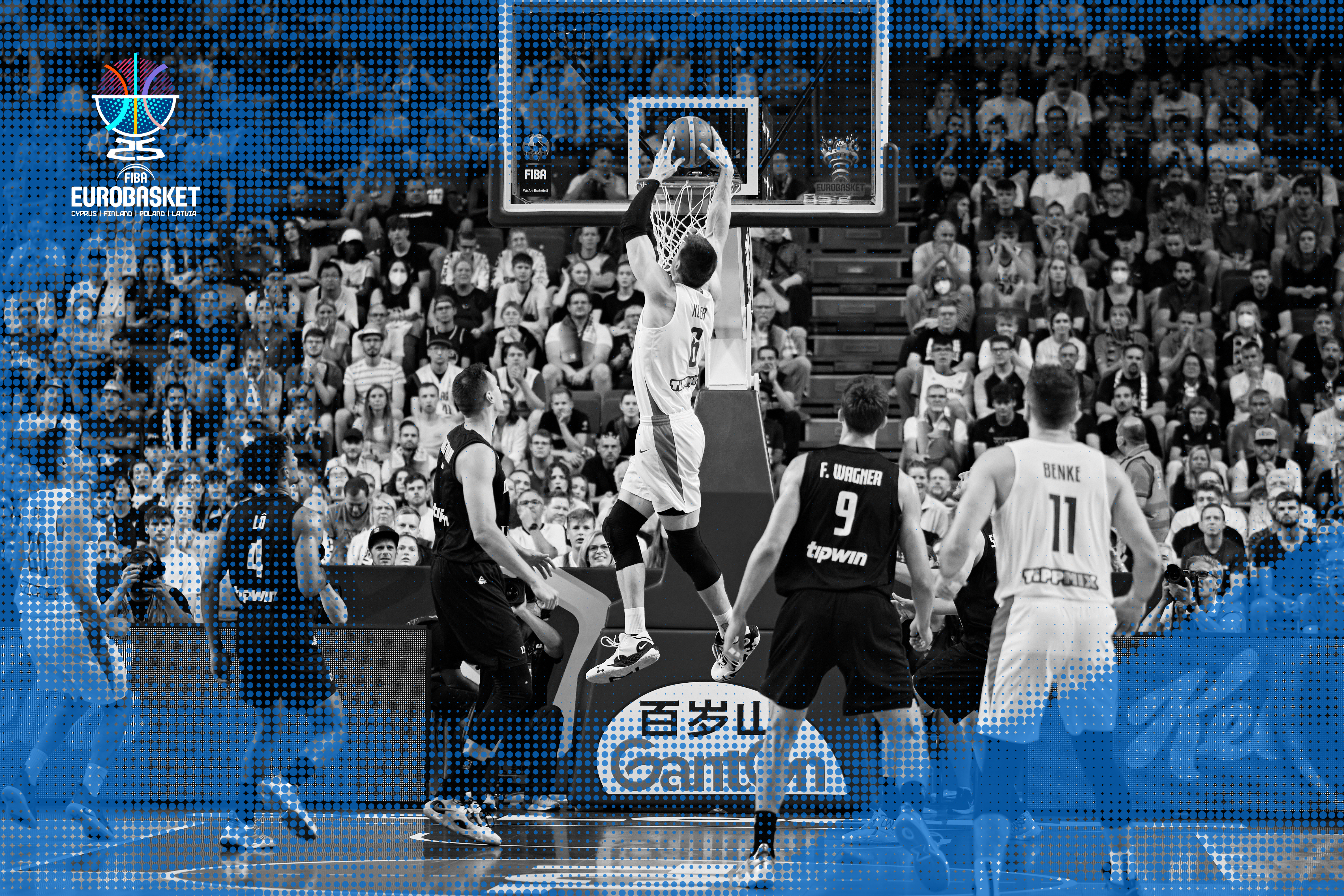 EuroBasket-Basketballspiel, jemand dunkt