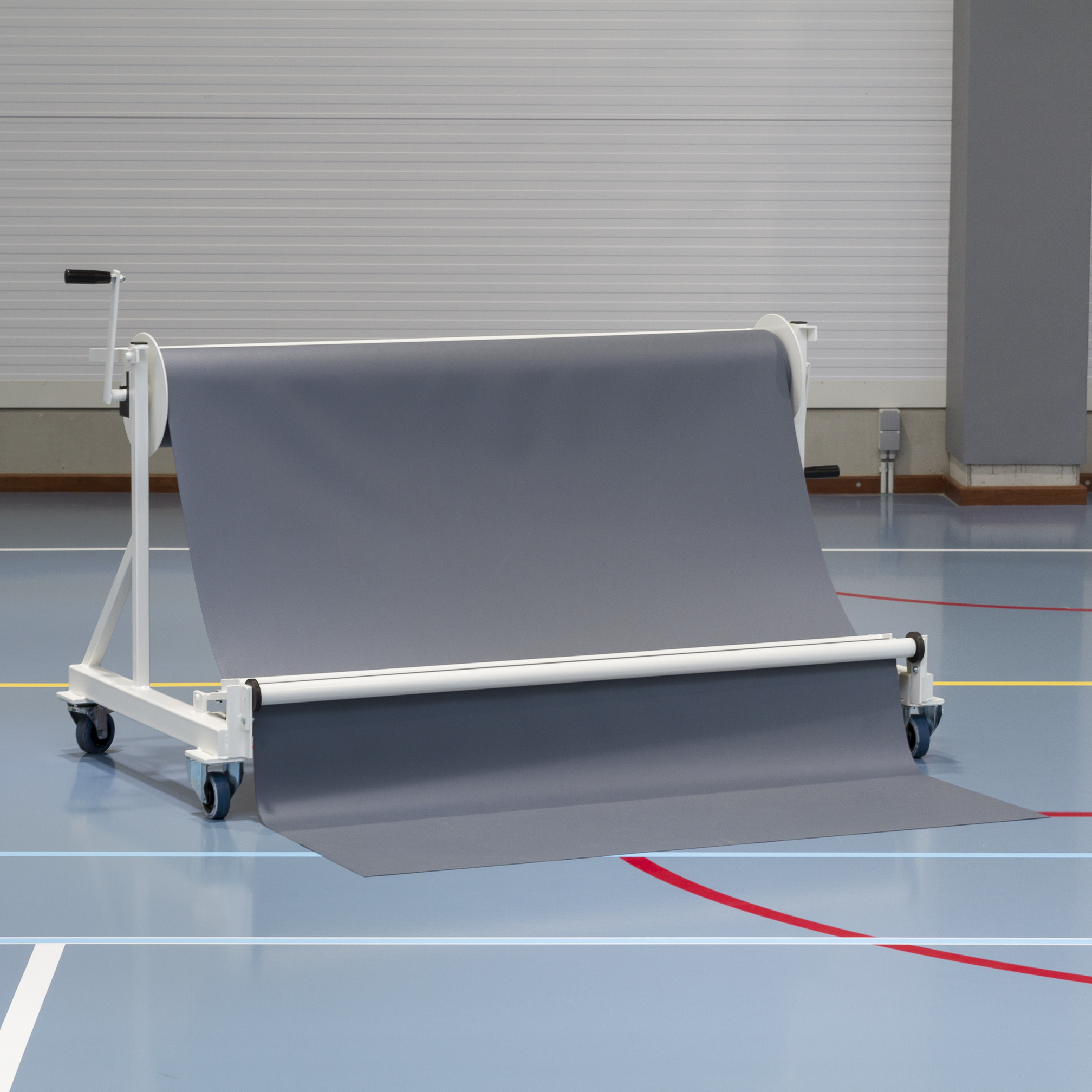 Roll-up and transport cart for rubber mats