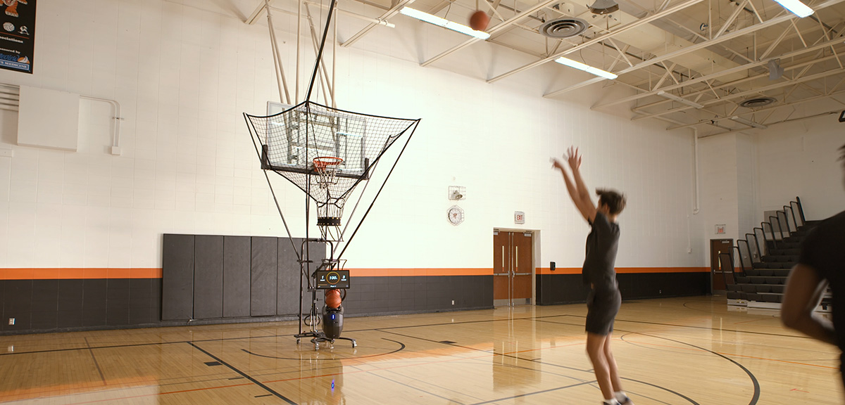 Improve your basketball game with the new training machines from Dr.Dish