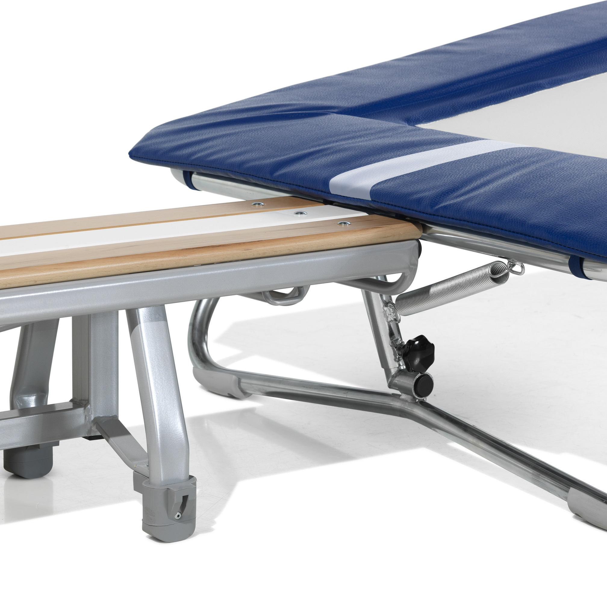 Gym bench, 360 cm, with balancing slat, 10 cm, Janssen-Fritsen Gym bench, 360 cm, with balancing slat, 10 cm, Janssen-Fritsen
